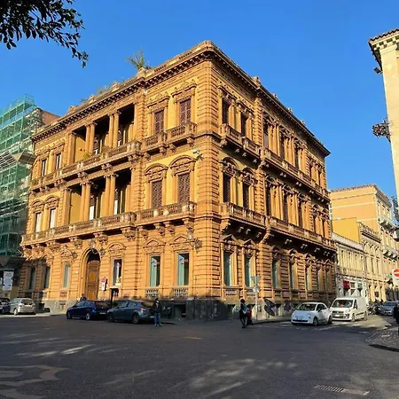 Διαμέρισμα Etnea House Living *
