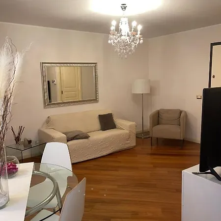 Etnea House Living Apartment *